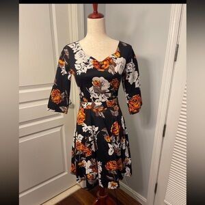 Like New Orange and Black Floral A-line Dress